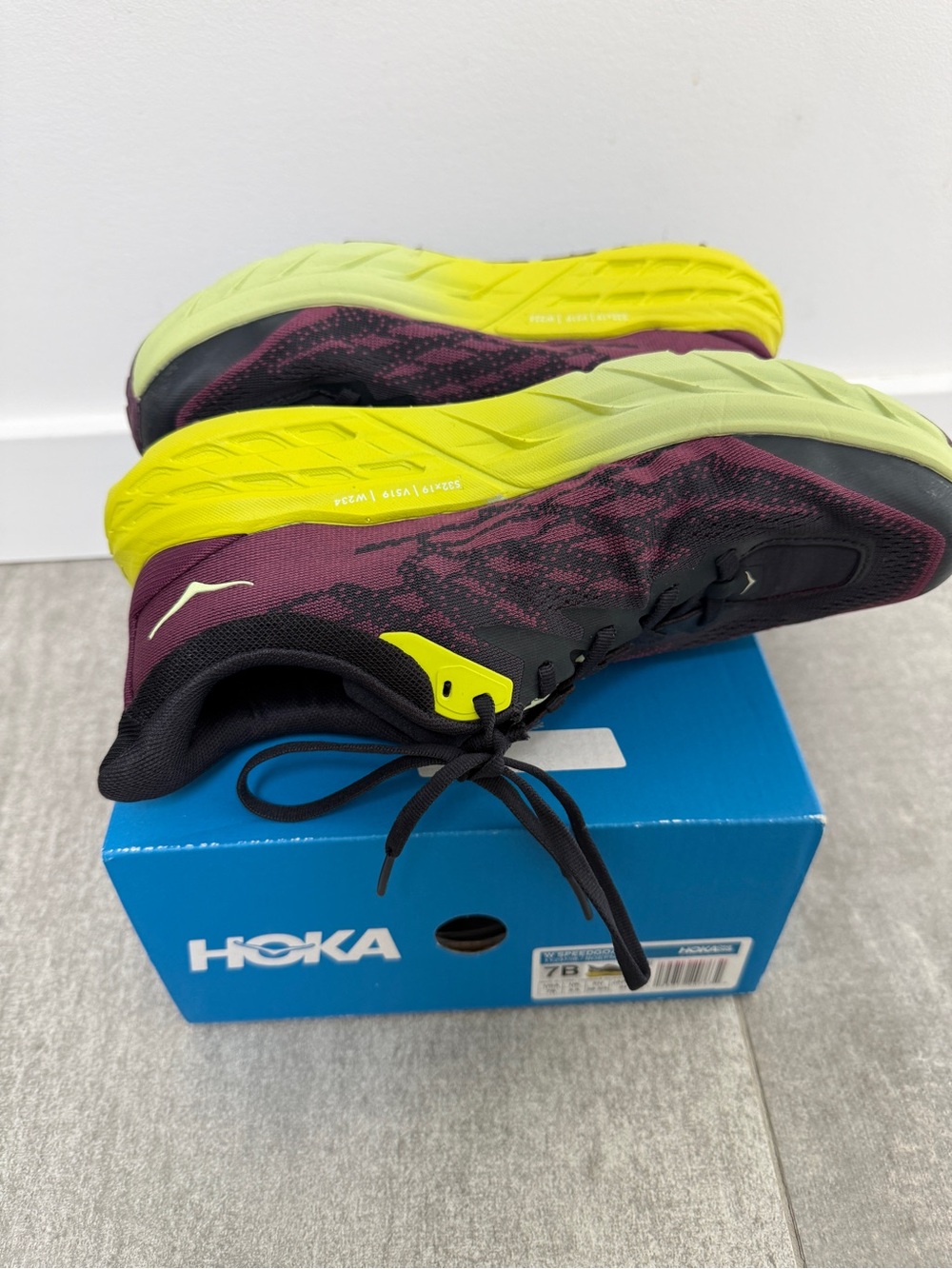 Hoka Women's Speedgoat 5